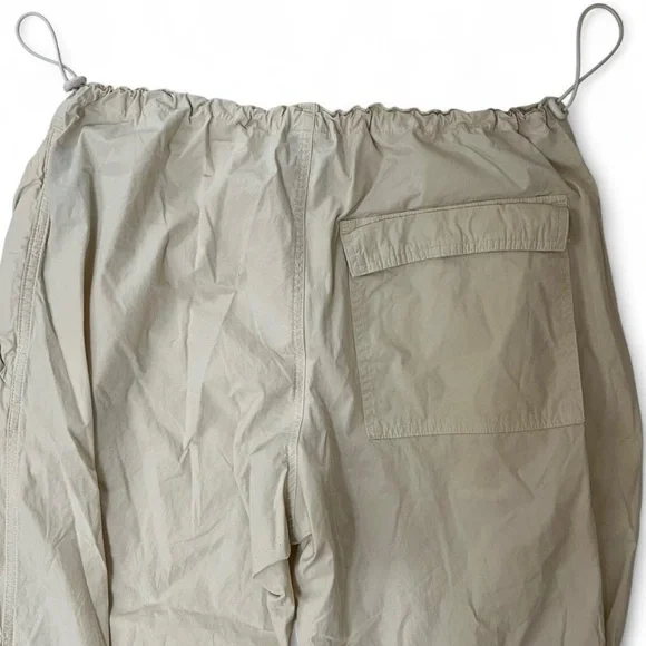 Urban Outfitters Light Tan Cargo Pants - Picture 4 of 5
